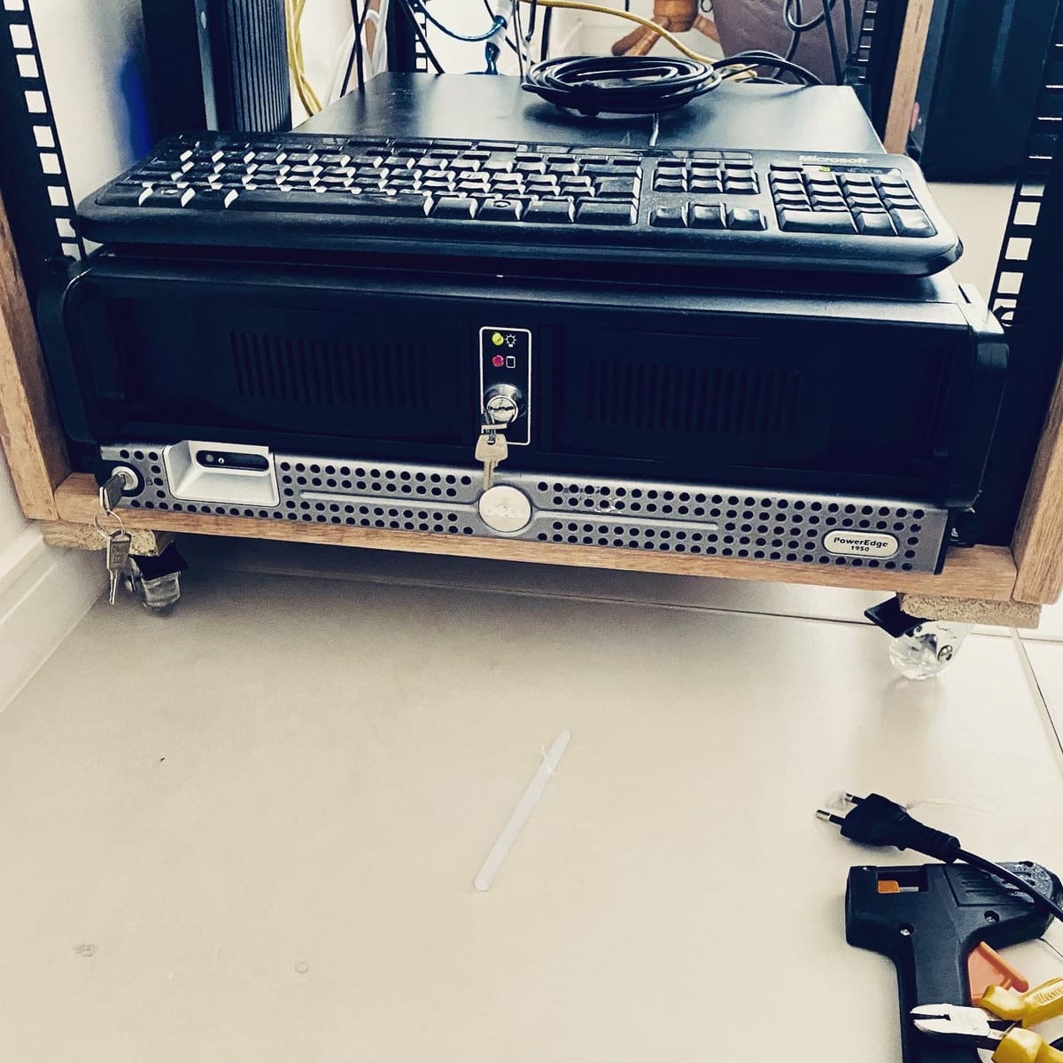 Home Network #1 - Rack DIY Madeira